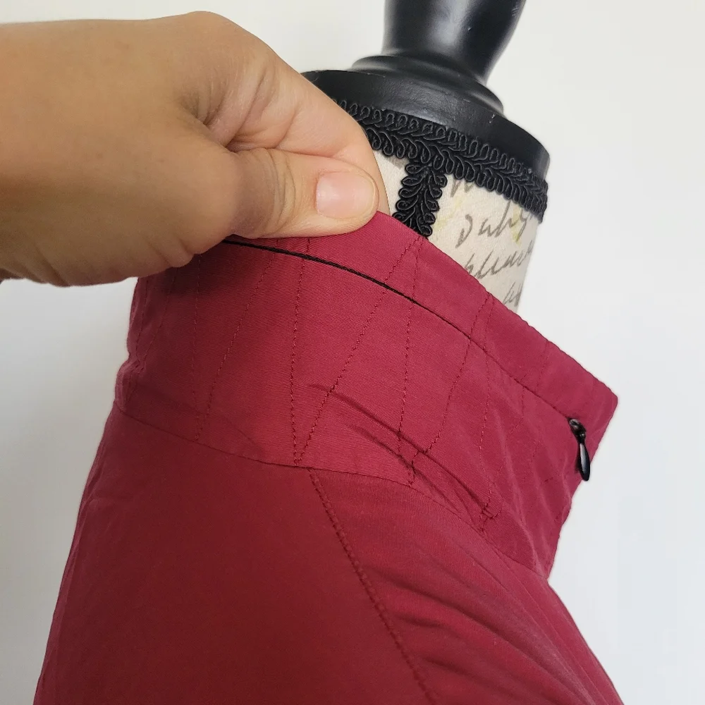 Valentino Made In Italy‎ Burgundy Red Bomber Rain Jacket Women's Size Small